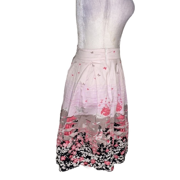 Pink Chinoiserie Pagoda Floral Blush Pink Pleated Flared Midi Skirt - XS - Picture 7 of 12